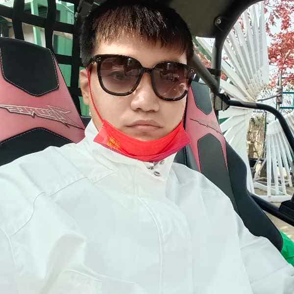 辽宁31岁单身帅哥真诚找对象-黄石征婚相亲网