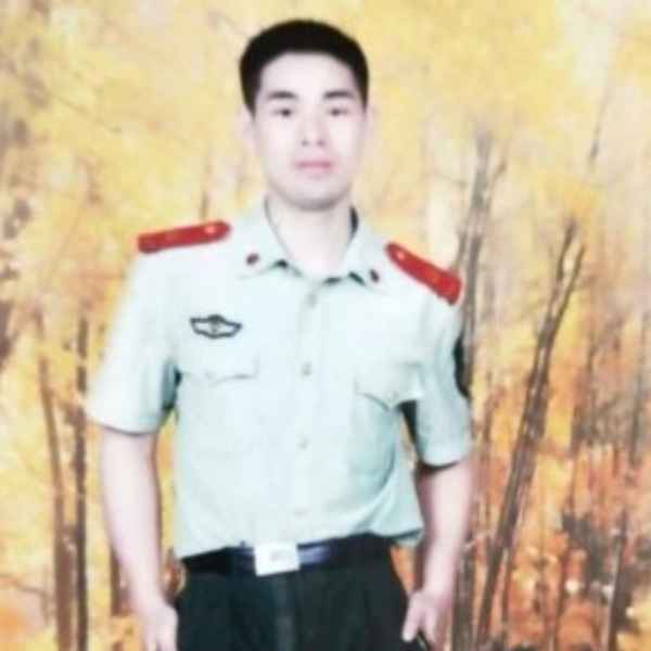 江西37岁单身帅哥真诚找对象-黄石征婚相亲网