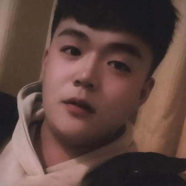 山东25岁单身帅哥真诚找对象-黄石征婚相亲网