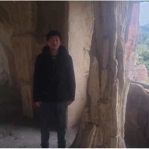 湖北34岁单身帅哥真诚找对象-黄石征婚相亲网