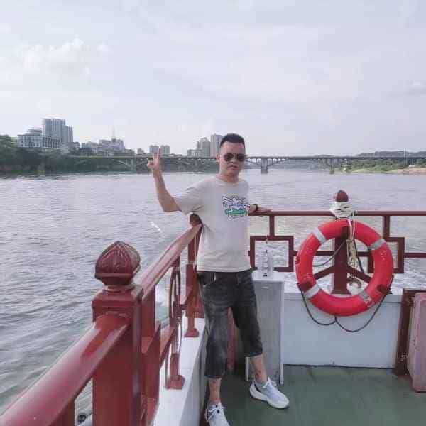 四川27岁单身帅哥真诚找对象-黄石征婚相亲网