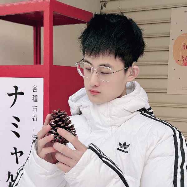 浙江23岁单身帅哥真诚找对象-黄石征婚网