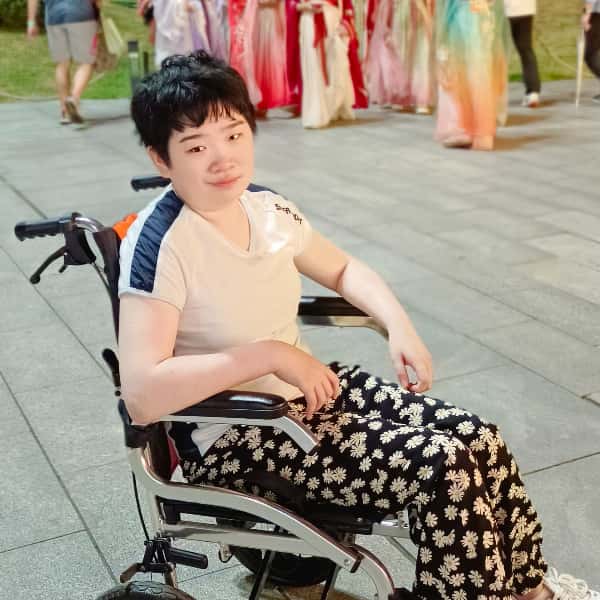 北京26岁单身美女真诚找对象-黄石征婚相亲网