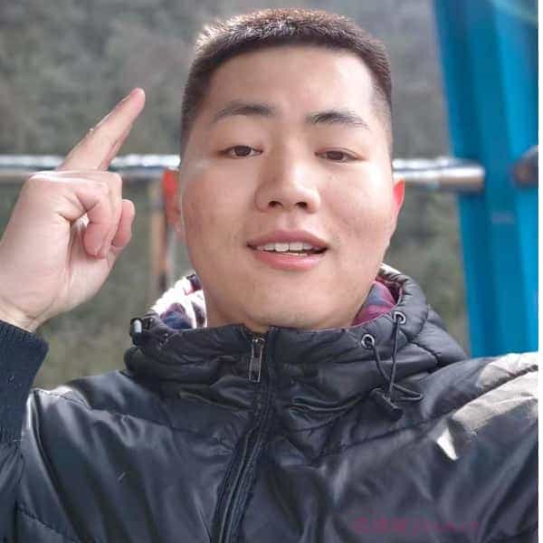 湖北27岁单身帅哥真诚找对象-黄石征婚相亲网