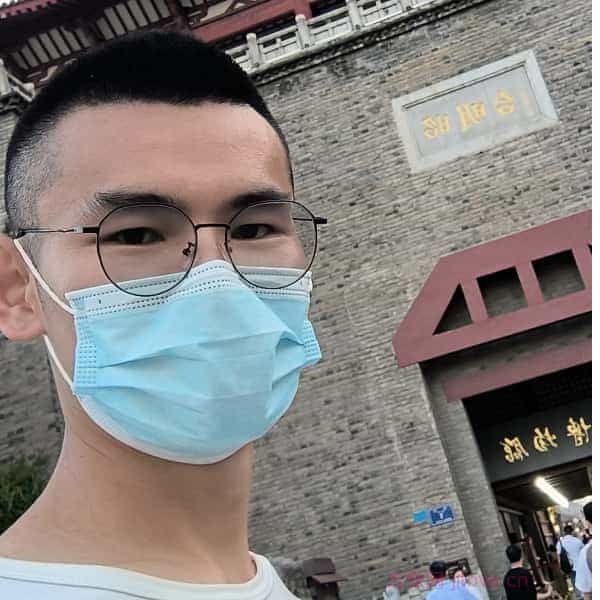 湖北29岁单身帅哥真诚找对象-黄石征婚相亲网