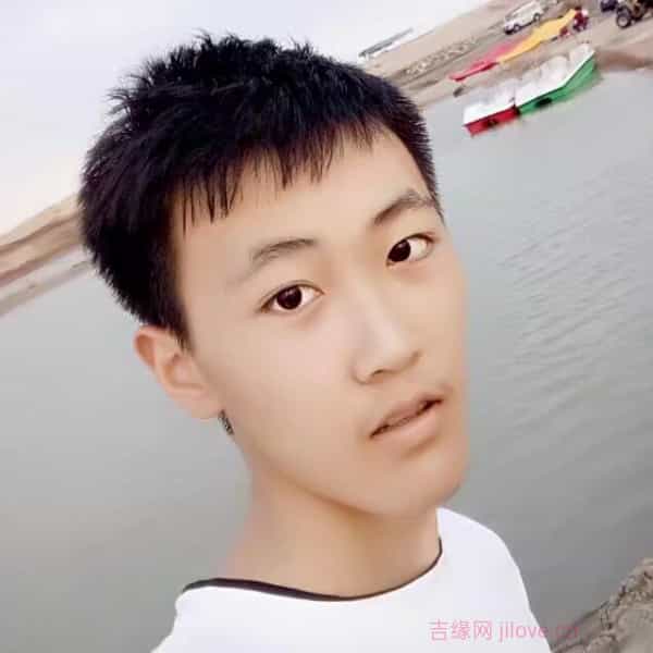 河南24岁单身帅哥真诚找对象-黄石征婚相亲网