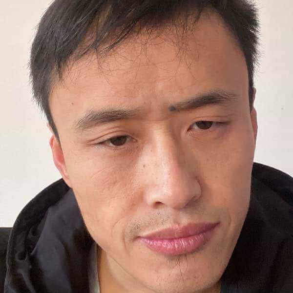 40岁岁四川单身帅哥 - 黄石吉缘网