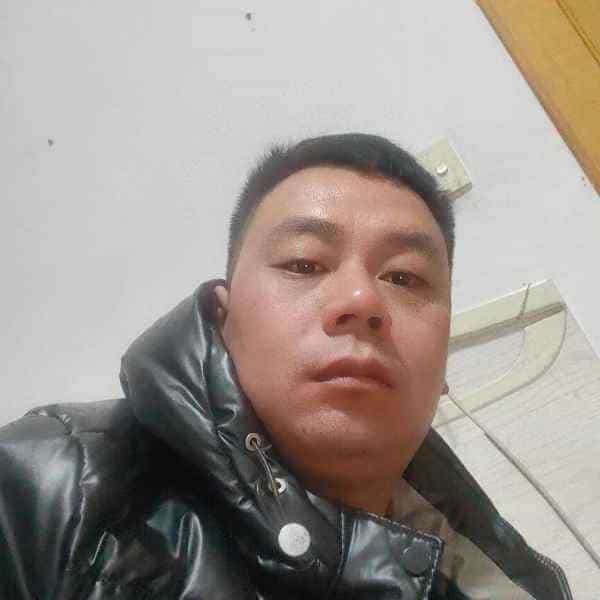 35岁岁河北单身帅哥 - 黄石吉缘网