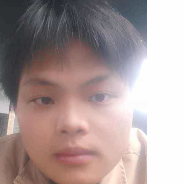22岁岁河南单身帅哥 - 黄石吉缘网
