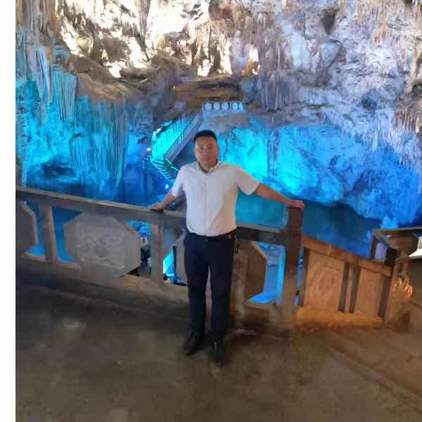 35岁岁云南单身帅哥 - 黄石吉缘网
