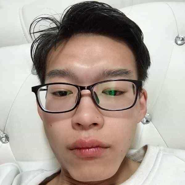 23岁岁河南单身帅哥 - 黄石吉缘网