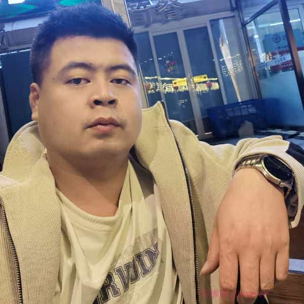 34岁岁陕西单身帅哥 - 黄石吉缘网