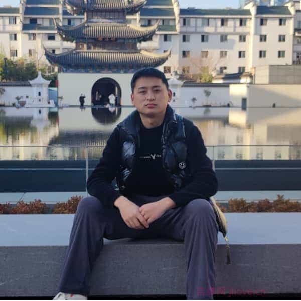 31岁岁湖北单身帅哥 - 黄石吉缘网