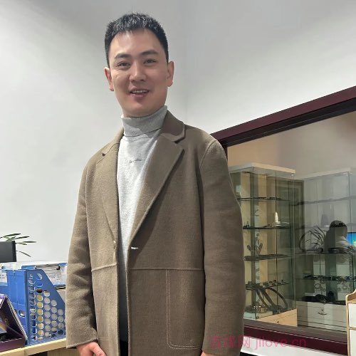 32岁岁四川单身帅哥 - 黄石吉缘网