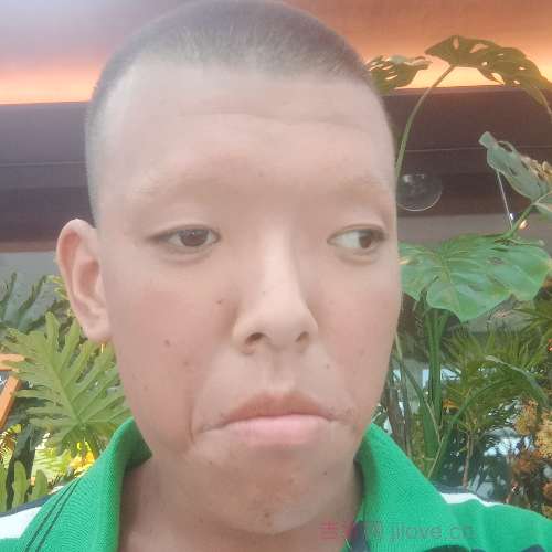 18岁岁福建单身帅哥 - 黄石吉缘网